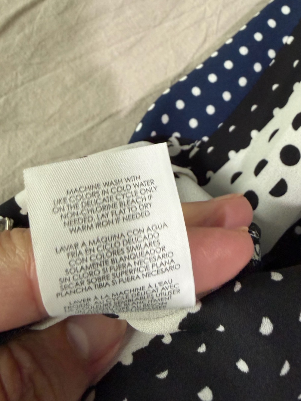 CAbi Crossover Cami, Mixed Print V-Neck Cami in Black White Navy, SZ 8 - Picture 14 of 14